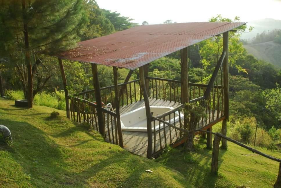 Cabanas Don Camilo Albergue De Montana Cabecera de Canas Экстерьер фото