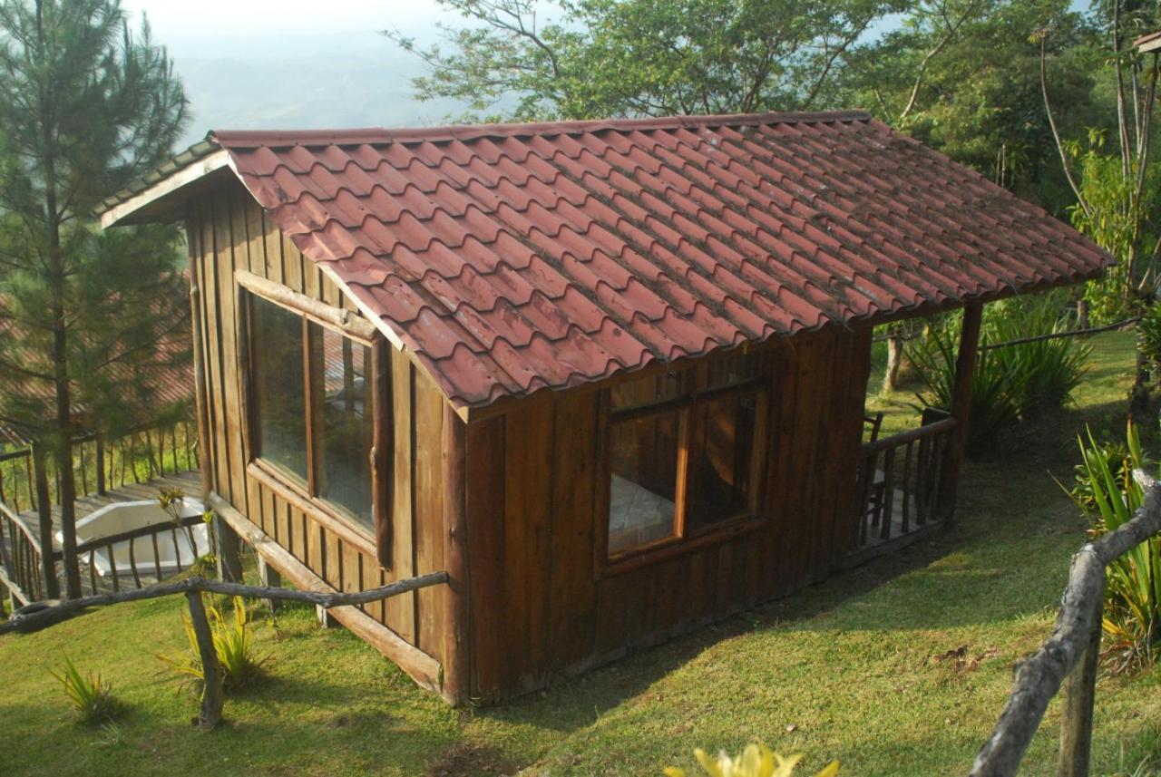 Cabanas Don Camilo Albergue De Montana Cabecera de Canas Экстерьер фото